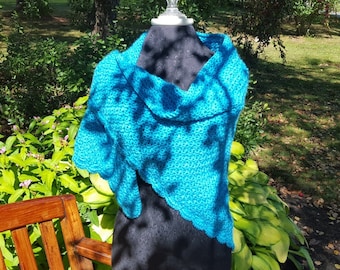 Crochet shawl, bridesmaid wrap, warm winter shawl, wedding shawl, Prayer shawl, Mothers Day caplet, country wedding shawl, boho chic wrap