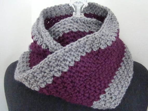 Burgundy and gray crocheted mobius infinity scarf