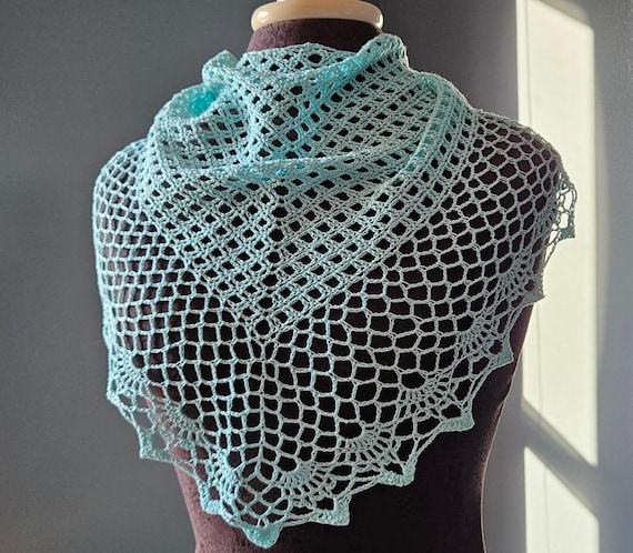 Victorian lace crochet collar, teal lace bandana, crochet collar, handkerchief collar, bridesmaid accessory, boho chic accessory