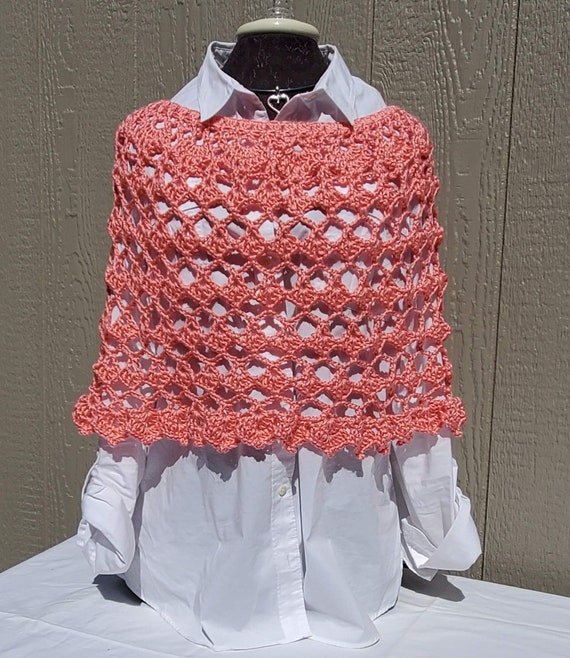 Crochet poncho, 70s inspired poncho, bohochic crochet poncho, bohemian poncho, crochet caplet, handmade poncho, ladies apparel, gift for her