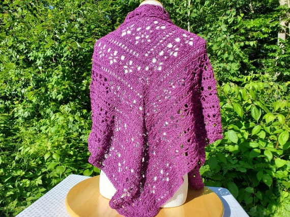 Crochet shawl, bridal accessory, openwork lace shawl, Mothers Day shawl, Victorian lace shawl, Valentine gift for her, prom dress wrap, RTS