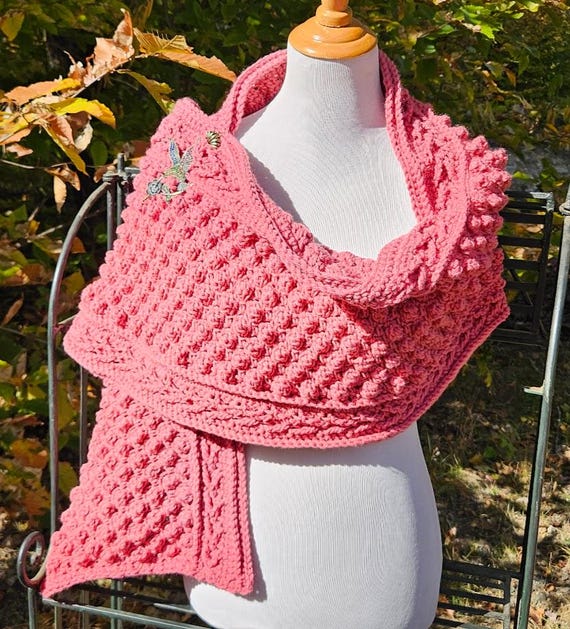 Crochet popcorn scarf wrap, winter wrap, warm winter shawl, chunky pink scarf, gift for her, oversized scarf, chunky scarf