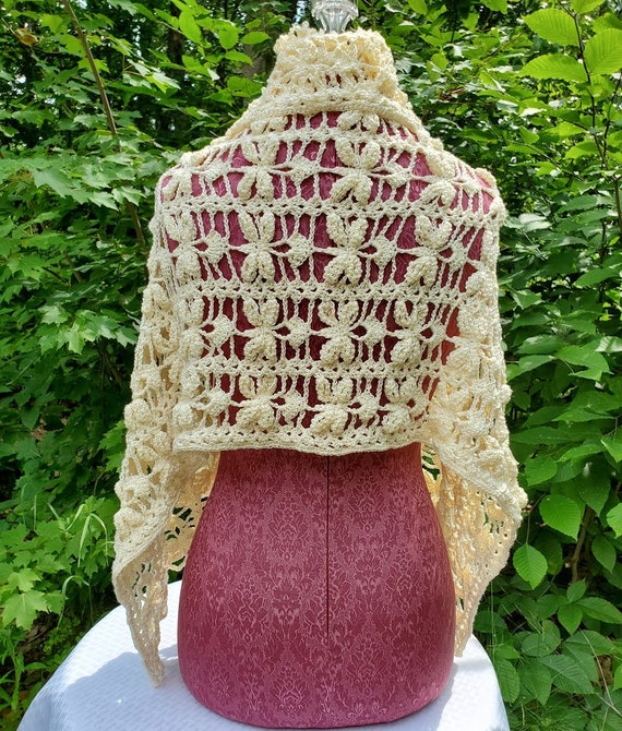 Outlander inspired dragonfly shawl wrap, dragonfly crochet shawl, bridal party accessory, wedding attire, bridesmaids wrap, Ready to Ship