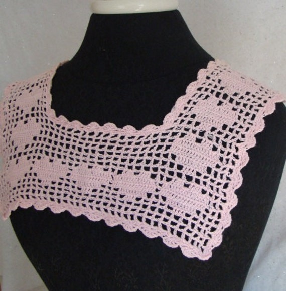 Crochet collar, square Victorian collar, Valentine heart crochet collar, handmade crochet collar, pink crochet collar, crochet lace, RTS