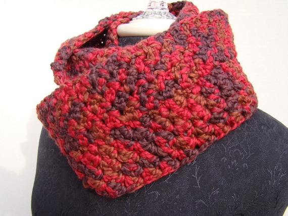 Women's infinity scarf, red brick scarf, ready to ship, crocheted scarf, mobius crochet scarf, crochet necklace, winter cowl scarf