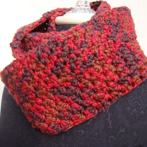 Women's infinity scarf, red brick scarf, ready to ship, crocheted scarf, mobius crochet scarf, crochet necklace, winter cowl scarf