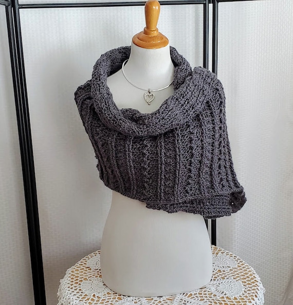 Crochet shawl, wedding shawl, rectangle shawl wrap, bridesmaids wrap, prayer shawl, Mothers Day caplet, bohemian wrap, boho chic shawl, RTS