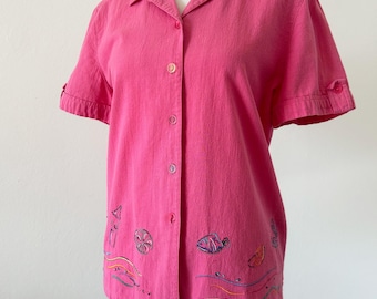 Vintage 90s Women's Pink Beach Motif Shirt by Koret