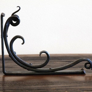 Shelf Bracket Hand Forged Style 06 image 3