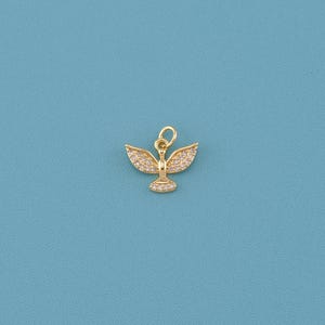 18K Gold Filled bird pendant,Flying Bird Necklace,Animal Necklace,Freedom Necklace, Nature Necklace, Gift for Her,DIY Jewelry Supplies