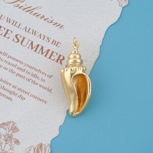 18K Gold Conch Shell Charm for Jewelry Making,Large Sea Shell Pendant with Loop,Shiny Coastal Beach Charms,DIY Mermaidcore Necklace Supplies