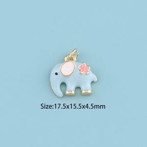 Colar de elefante com acabamento em ouro 18K, pingente delicado de elefante esmaltado, amuleto da sorte, presente animal, presente de Natal, presente para ela, presente para a mãe