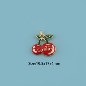 Pendentif cerise émaillé or 18 carats, pendentif cerise, breloque cerise, cadeau pour elle, cadeau Saint-Valentin, bijoux à bricoler soi-même