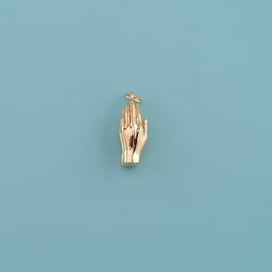 18K Gold Filled Hand Pendant,Hand Pendant,hand charm,Gift for Her,Valentine&#39;s Day Gift,DIY Jewelry Supplies