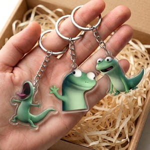 Llavero acrílico de lagarto Tom divertido, regalo de meme de lagarto, llavero de lagarto Hoppers, regalo de lagarto gracioso