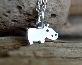 Pendentif Hippopotame en argent sterling - Délicat simple mignon petit pendentif Idée-cadeau bijou enfant