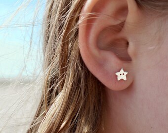 Boucles d’oreilles Étoile de mer en argent sterling - Clous d’oreilles pour enfants inspirés du thème de la mer Bijou simple intemporel