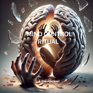 以下が含まれることがあります： 脳が割れて、光るオーブを持つ人物が描かれたデジタルアート。 「MIND CONTROL RITUAL」の文字と、ガラスの破片が散らばっています。 画像の下部には「5 Star experience」というフレーズがあります。