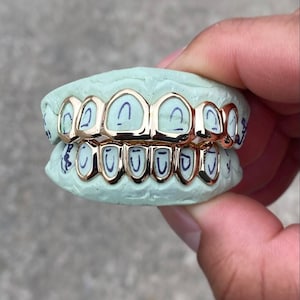 Embouts pour fenêtre ouverte Grillz simple et bouche pleine — Grillz fait main (argenté ou doré) | Coupe personnalisée sur mesure | Kit de moule gratuit inclus !