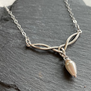Celtic Style Glass Pearl Bridal Necklace, Romantic Gift, Irish Wedding Jewelry image 1