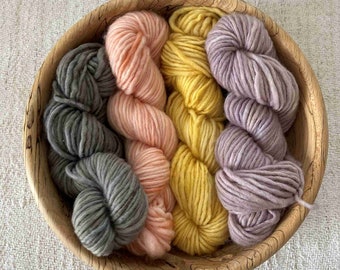 Natural Hand Dyed DK MERINO Wool Single Ply Yarn Kit 100 gr Superwash Plant Vegetable Dye Nalbinding knit crochet  DKSWS-2