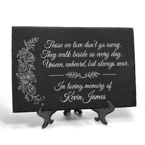 Pietre commemorative personalizzate. Lapidi, regali di condoglianze. Pietre commemorative per giardini commemorativi. Pietre commemorative con nome. Regali commemorativi personalizzati.