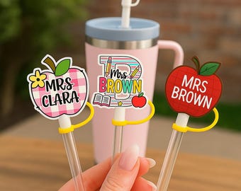 Teacher Name Straw Tags Set Personalized Acrylic Apple Pencil Cup Marker for Back to School Gift Custom Teacher Appreciation Accessories