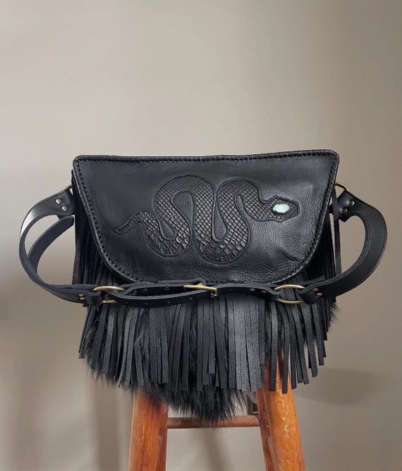 SMALL Medusa Sedona Commuter Sling Bag