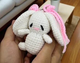 Crochet Bunny Keychain – Handmade Kawaii Amigurumi Bag Charm
