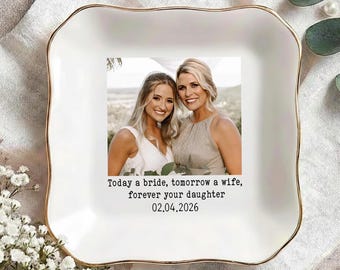 Custom Photo Mother Jewelry Dish, Mother of The Bride Trinket Dish, Custom Jewelry Tray for Mom, Mother of the Bride Photo Gifts