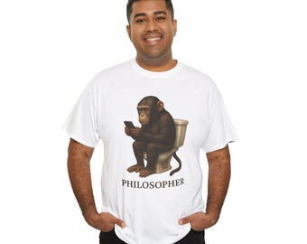 おもしろ哲学者モンキーTシャツ | ソーシャルメディアTシャツ | ホワイトエレファントギフト | 男性と女性向けのトレンドミームTシャツ