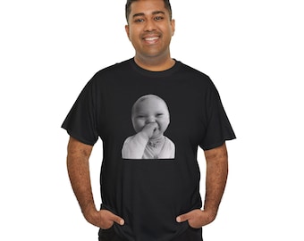赤ちゃん投稿ミームTシャツ | AI笑い赤ちゃんミームシャツ | 赤ちゃんが笑う動画が話題に