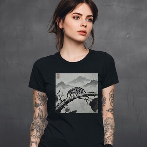 Hoppande spindel T-shirt - japansk bläckstil - gotisk natur T-shirt - läskig söt estetik - present till spindelälskare bild 9