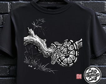 Ball Python Nature T-Shirt - Japanese Art Unisex Gift - Casual Tee