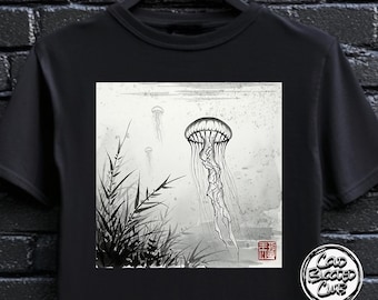 Japanese Jellyfish T-Shirt - Minimalist Marine Life Graphic Tee - Unisex Ocean Art Gift