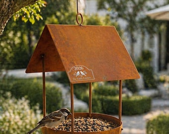 Personalized Rustic Metal Bird Feeder with Roof – Custom Engraved Garden Feeder, Outdoor Hanging Bird Feeder, Backyard Bird Lover Gift