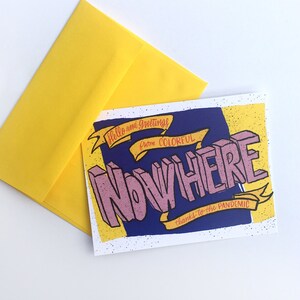 Bonjour et salutations de nowhere coloré grâce à la pandémie drôle carte postale mis en quarantaine personne qui n’a pas voyagé escargot mail carte plate