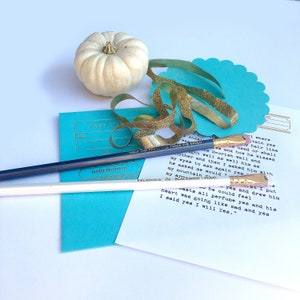 Creative snail mail luxury set Sobres de telegrama en color lavanda, lila, amarillos y azules