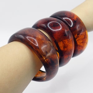 Large Chunky Wide Resin Bracelet Bangle,Vintage Brown Tortoise Cuff Bracelet,Asymmetrical Statement Bracelet,Gift for Her,Gift for women