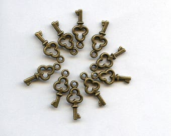 Brass Colored Vintage Looking   Mini Skeleton Key Charms 16 mm Quantity of ten