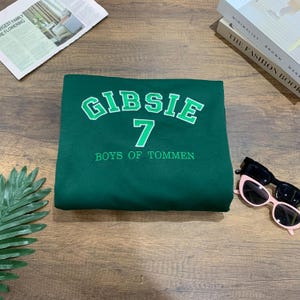 Taming 7 Embroidered Gibsie Shirt – Boys of Tommen College Tee, Bookish Gift for Readers, Chloe Walsh Merch, Rugby Romance Top ESNC242-244.H