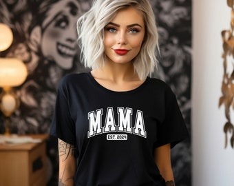 Mama to be Est 2024 Tee Minimalist Mom Shirt Mothers Day Expecting Mother Maternity Gift Pregnancy Announcement for her Trendy Momma Apparel