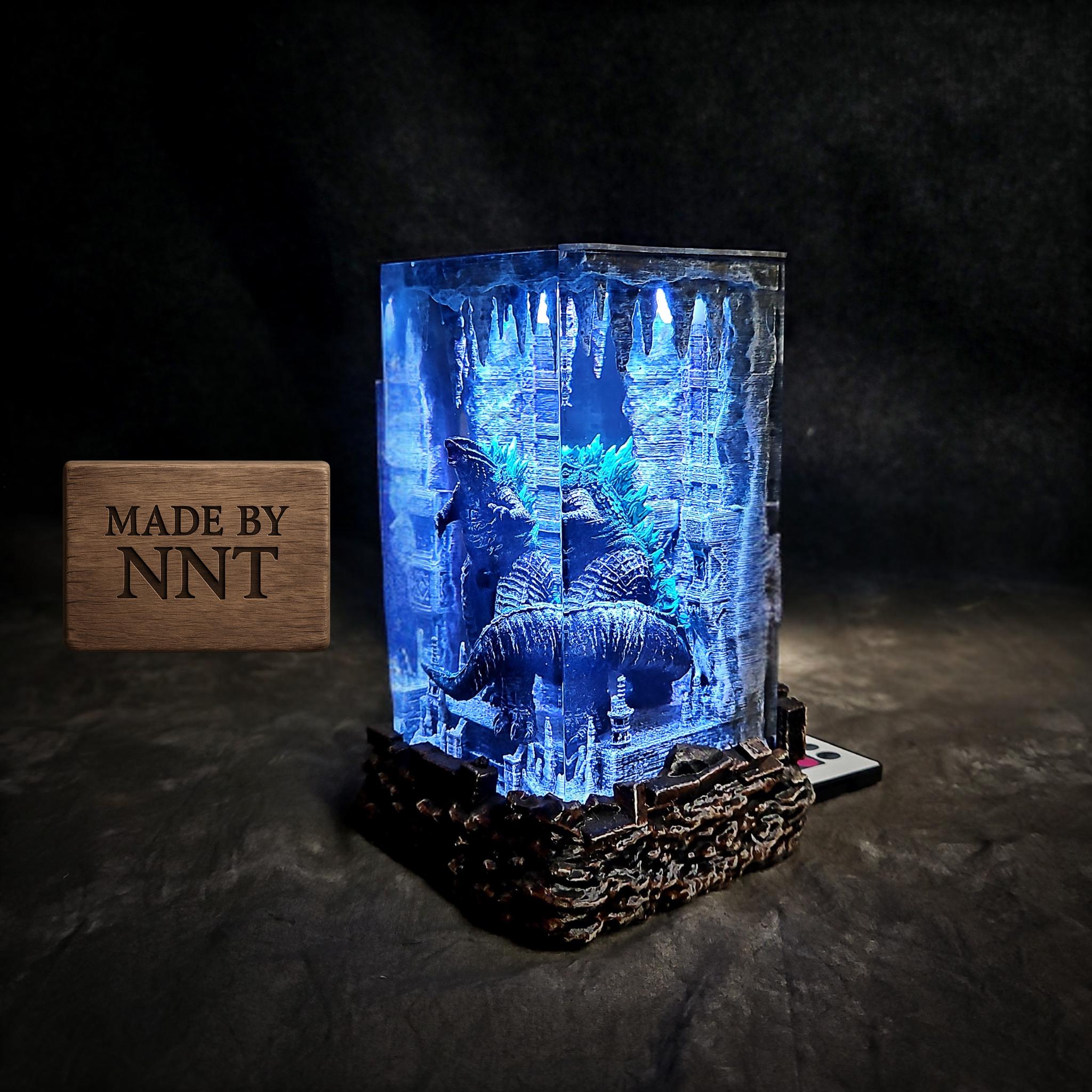 Godzilla night lamp - Etsy 日本