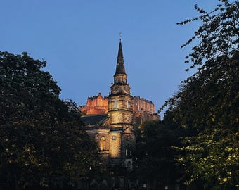 Edinburgh Castle Artwork | Scotland Printable Photo | Historic Landmark Wall Art Digital File
