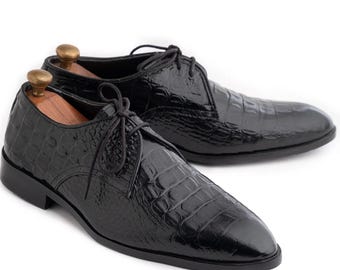 Handgefertigte Derby Oxfords aus Leder mit Alligator Prägung: Herren Schuhe