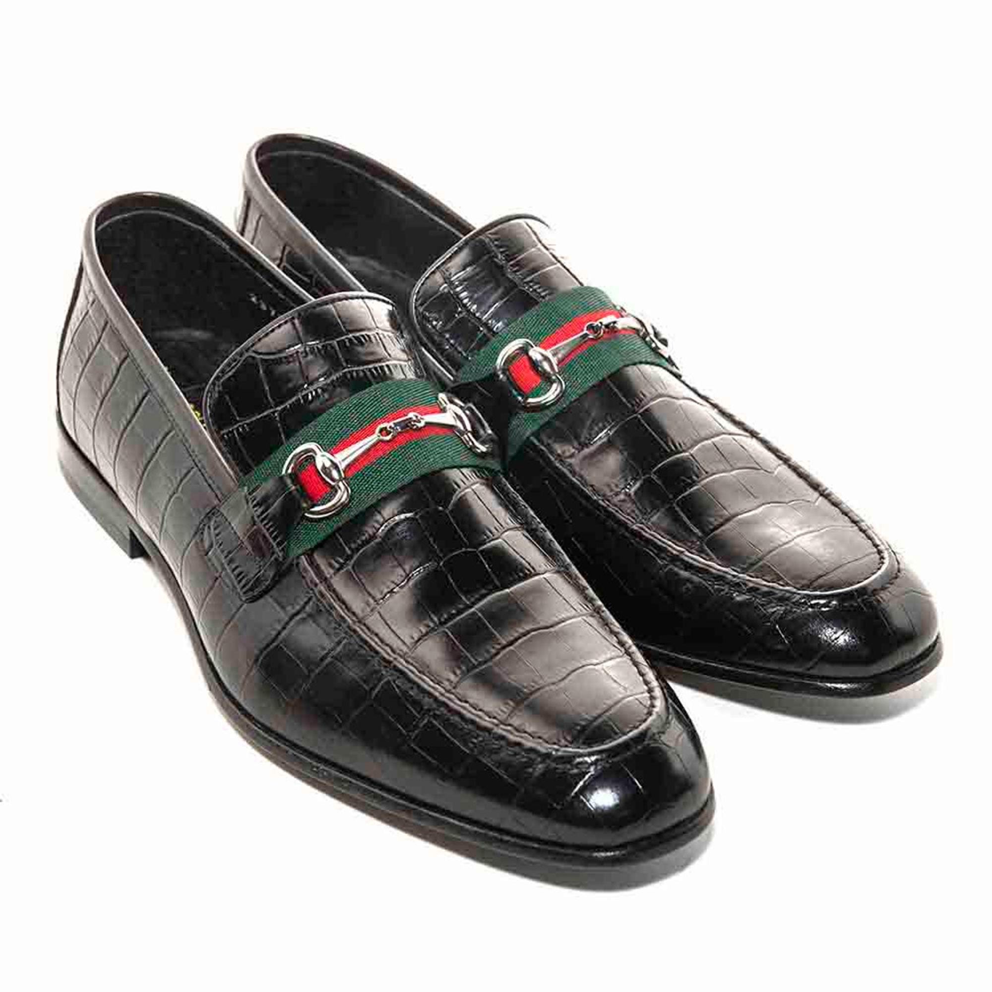 ハンドメイドのブラッククロコダイル型押しレザーローファー：グリーン