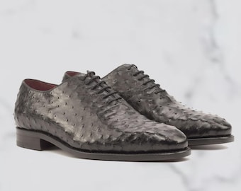 Maßgeschneiderte Straußenleder Oxford Schuhe: Handgefertigte schwarze Schnürer