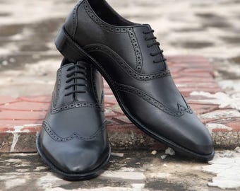 Handmade Black Leather Wingtip Oxford Shoes: Men's Brogue Dress Shoes