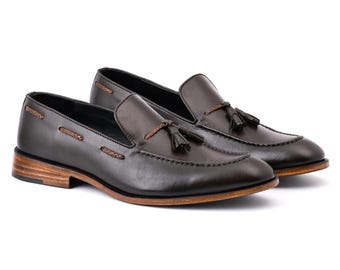 Handmade Men's Dark Brown Tassel Loafer : Brown Leather Slip-Ons