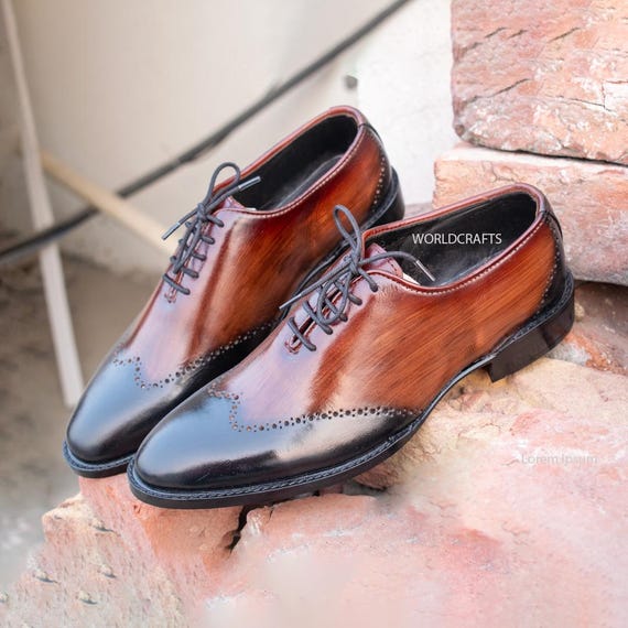 Handmade Dual Tone Leather Wingtip Oxford Shoes - Men display picture 3